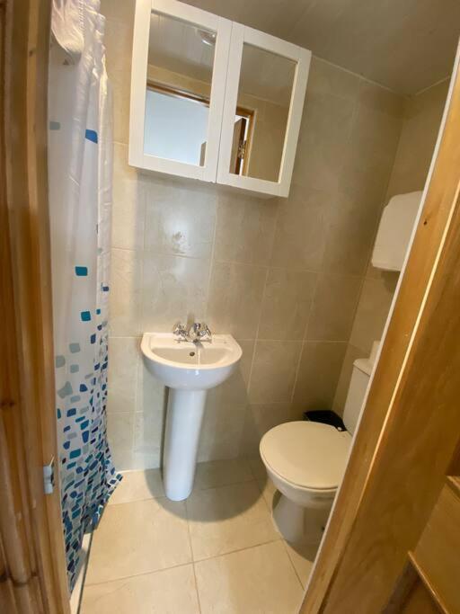 Studio To Let In Covent Garden With Kitchen Londyn Zewnętrze zdjęcie