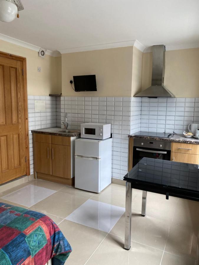 Studio To Let In Covent Garden With Kitchen Londyn Zewnętrze zdjęcie